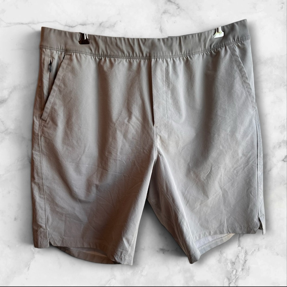 Public Rec Flex Shorts Mens 40 Gray Pull On Drawstring Lightweight Casual